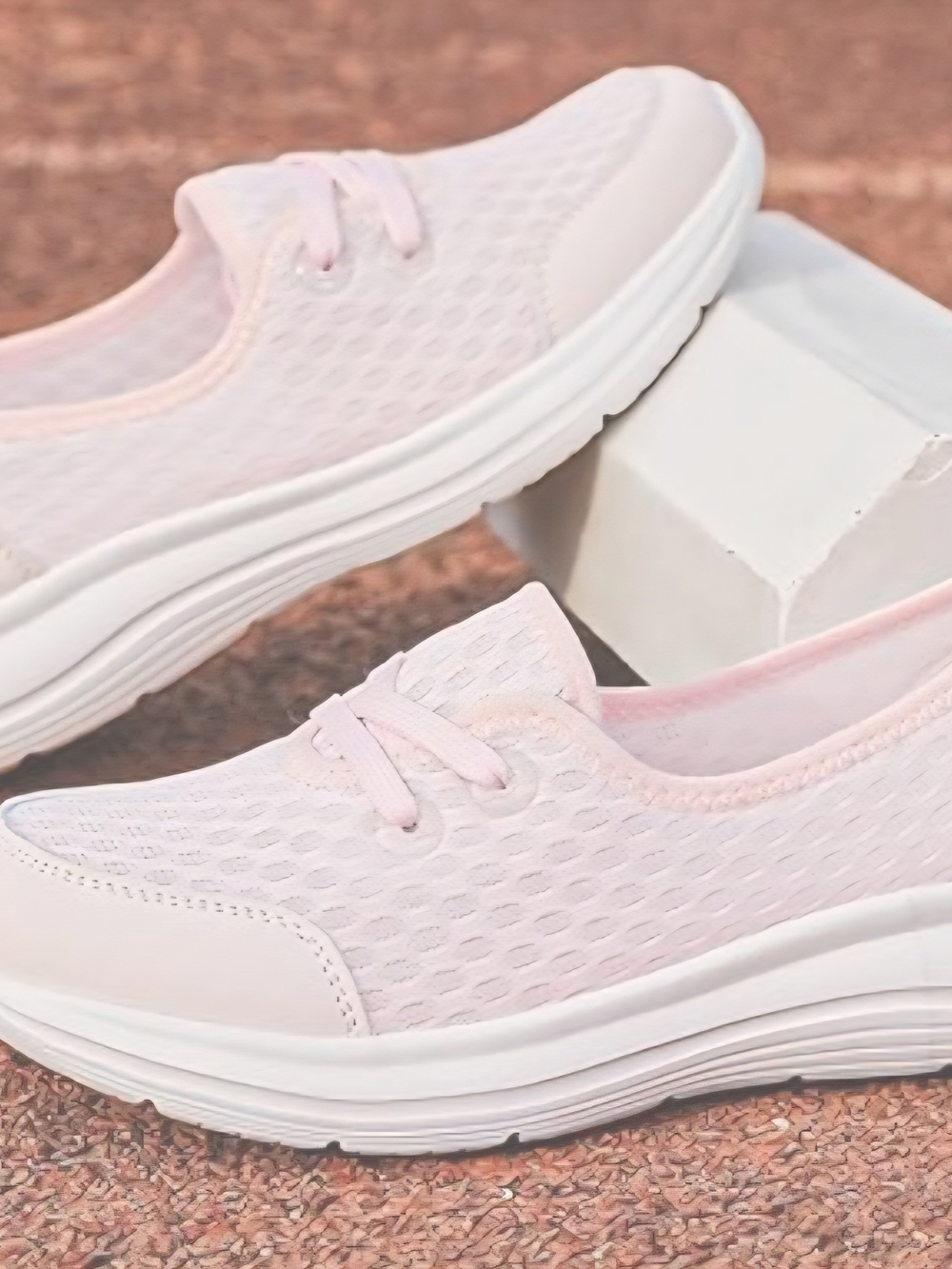 Women’s Orthopedic Sneakers